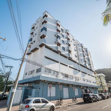 O Melhor Do Centro! Apto 01 Dormitorio Com Garagem E Ar Condicionado Balneario Camboriu Exterior photo